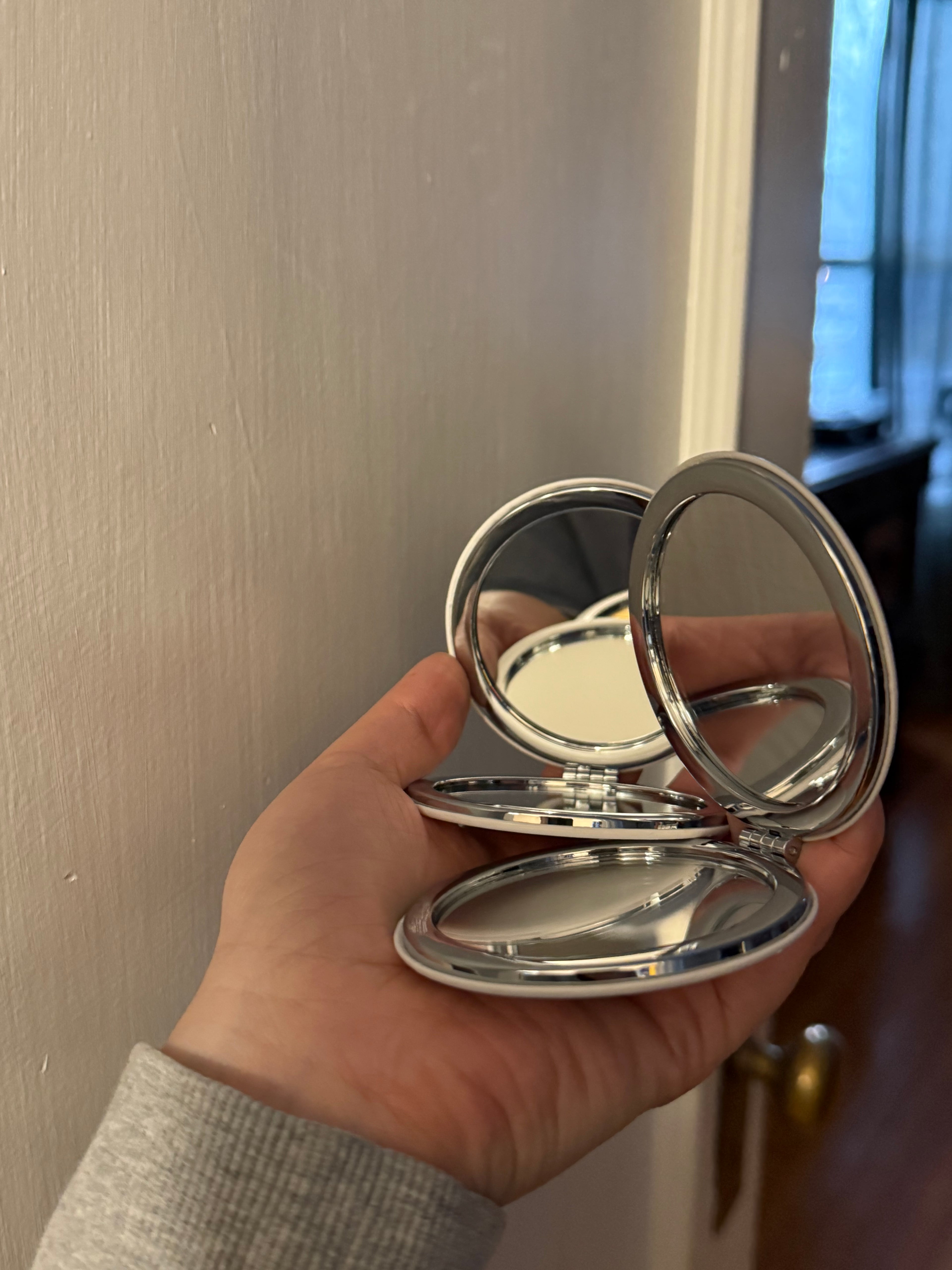 Custom Compact Mirror